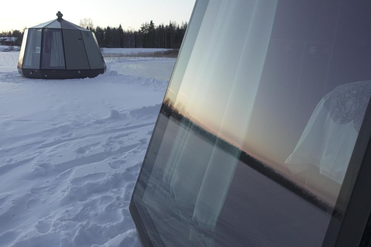 Vikajaervi Lake View Experience Igloos Rovaniemi Luaran gambar