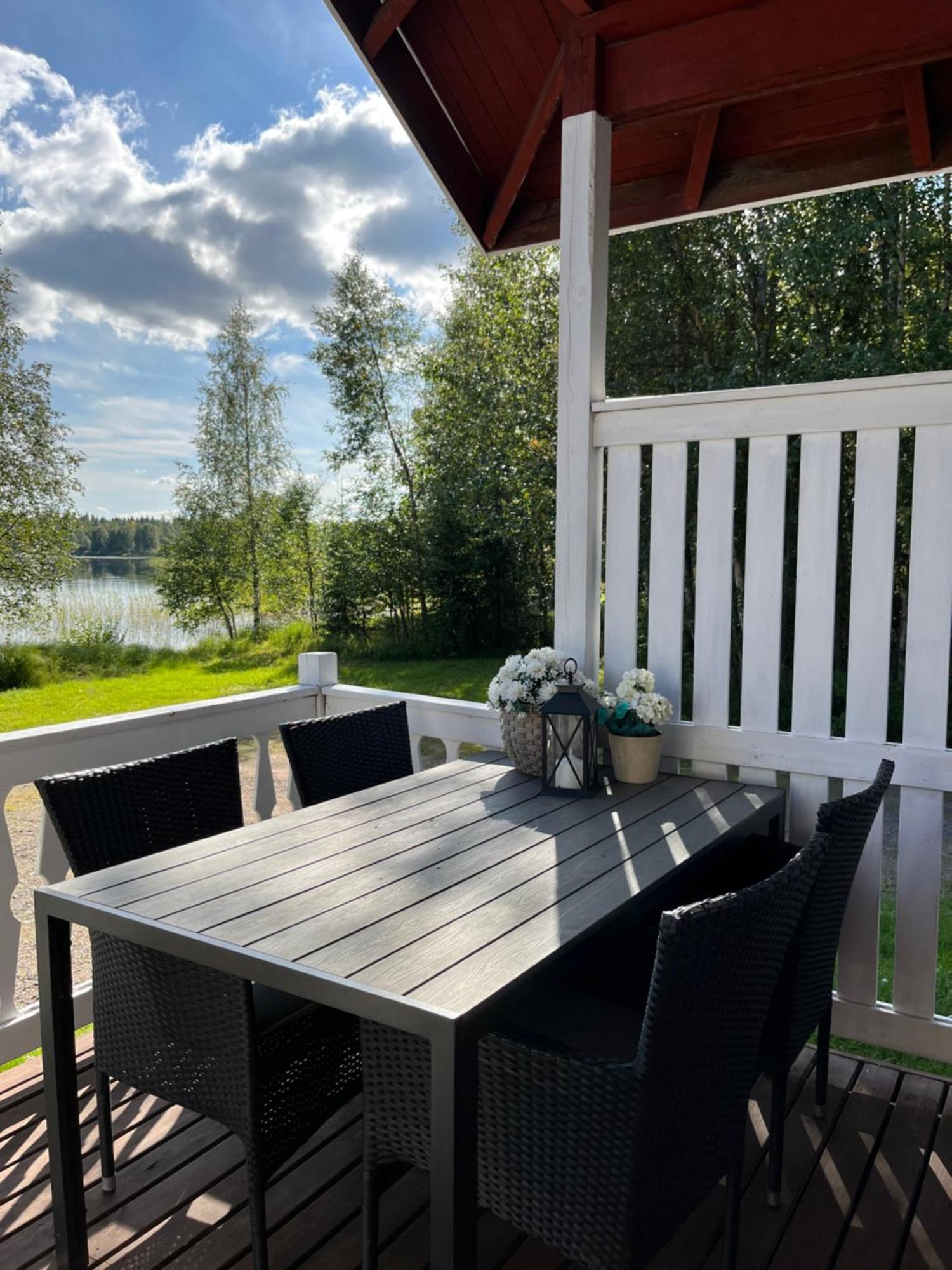 Vikajaervi Lake View Experience Igloos Rovaniemi Luaran gambar