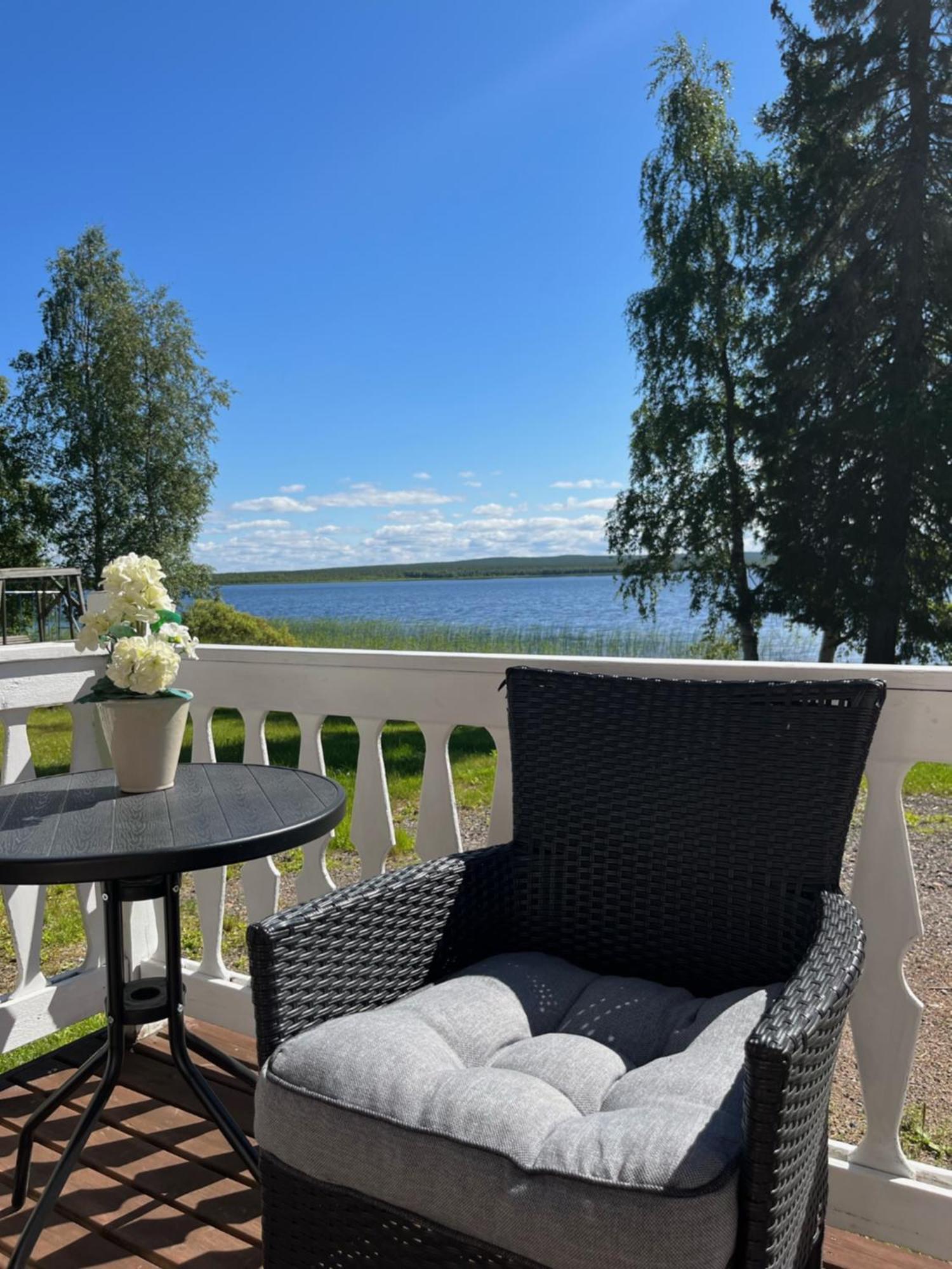 Vikajaervi Lake View Experience Igloos Rovaniemi Luaran gambar