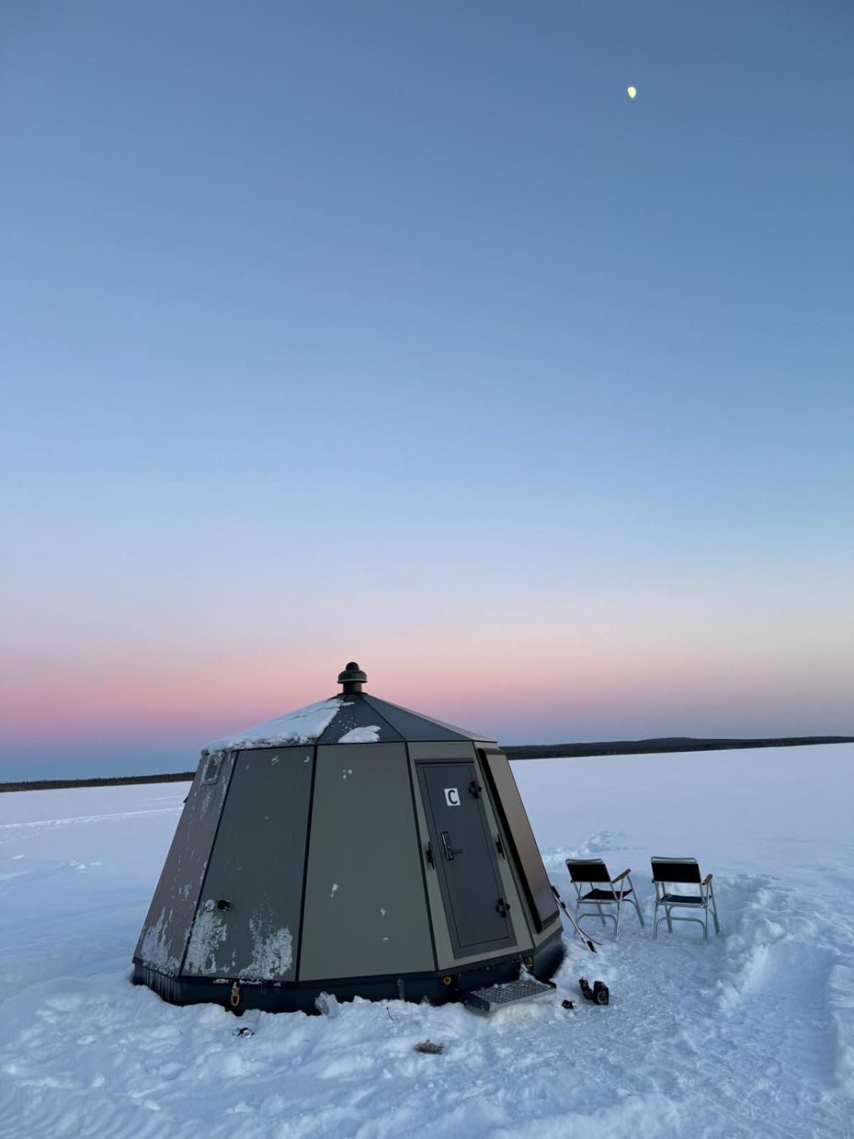 Vikajaervi Lake View Experience Igloos Rovaniemi Luaran gambar