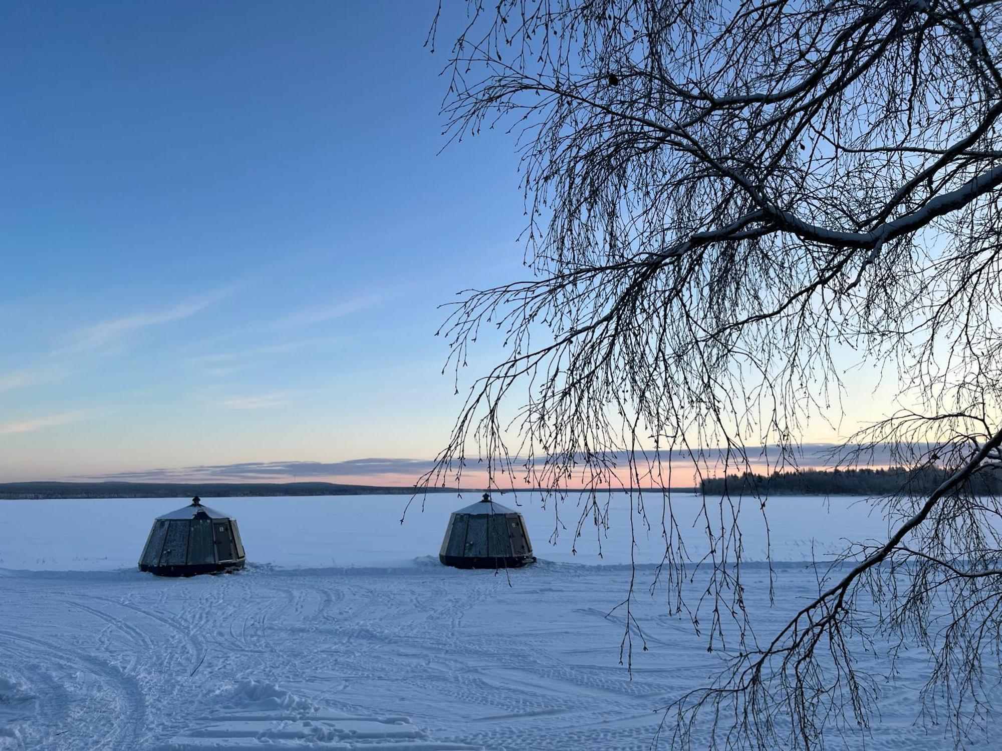 Vikajaervi Lake View Experience Igloos Rovaniemi Luaran gambar